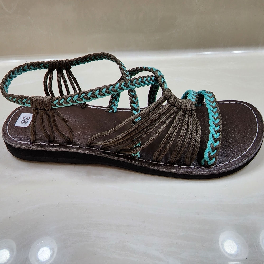 Sandals - Picture 3 of 7